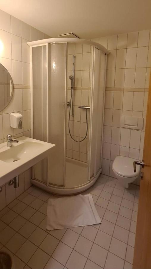 Hotel Breiti Bachenbulach Екстериор снимка