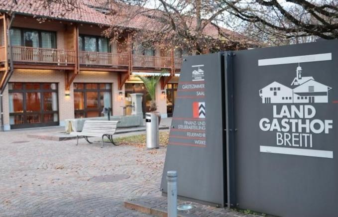 Hotel Breiti Bachenbulach Екстериор снимка